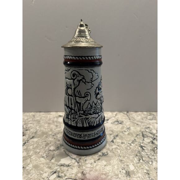 Avon Vintage German Ceramic Beer Stein With Pewter Lid Signed 1976 - Picture 5 of 9